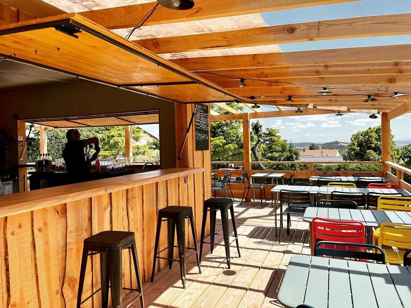 Eco Lodge, terrasse, piscine, Parc du Pilat Saint-Appolinard  Camping